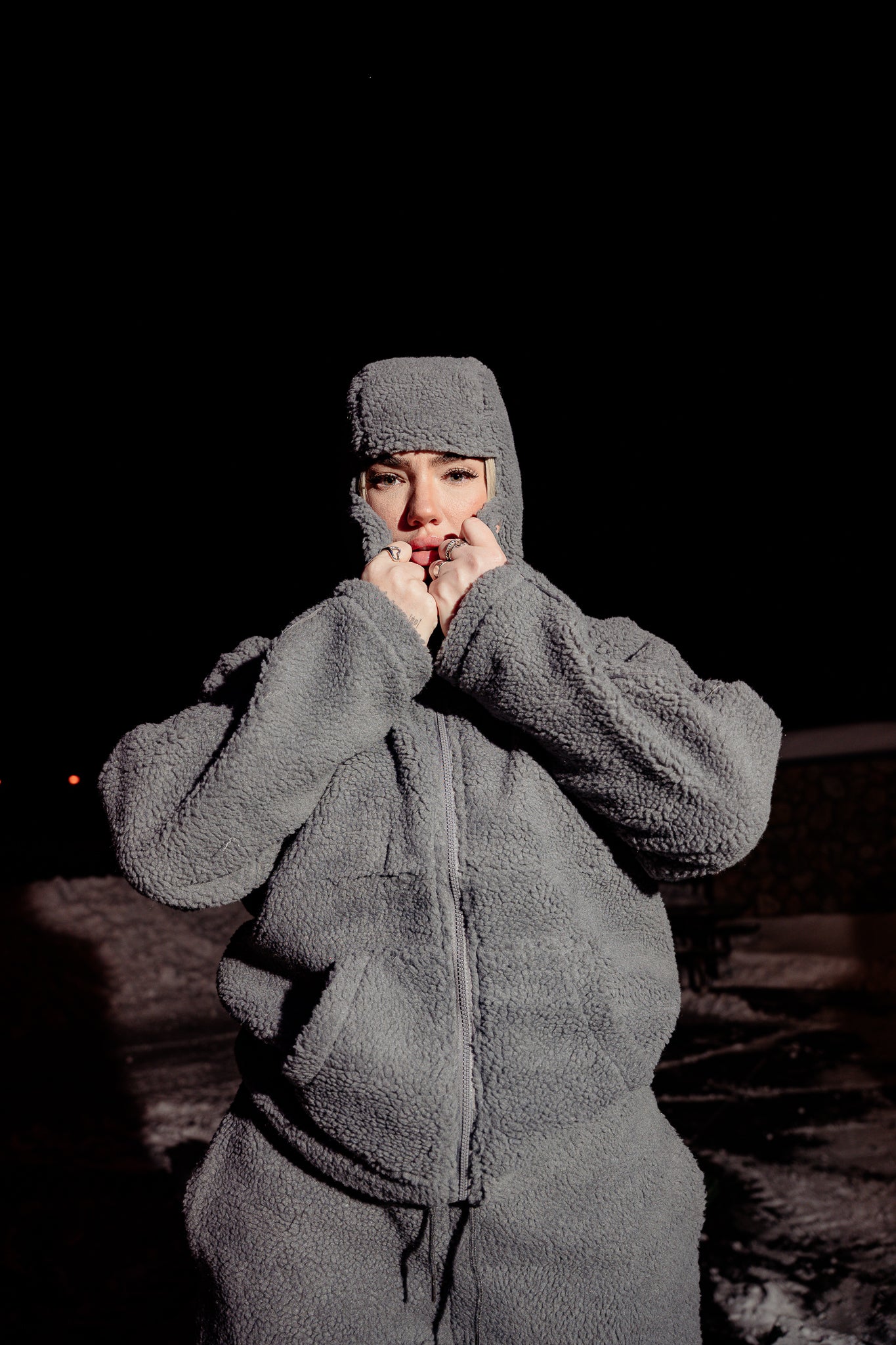 WOLF GREY FLEECE HOODIE